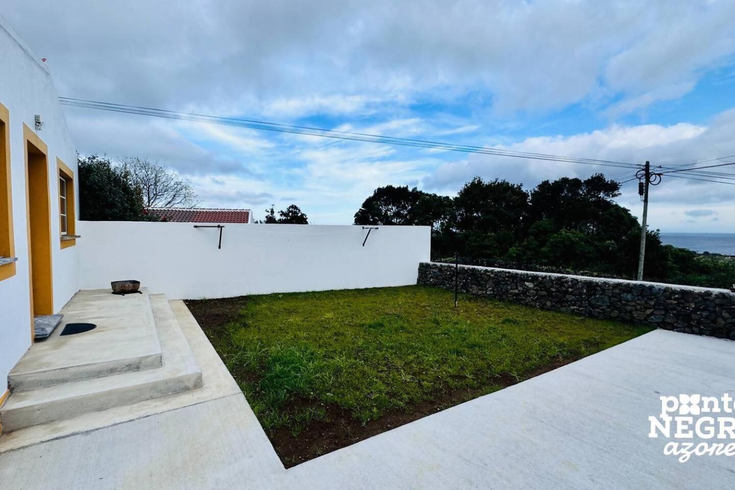The Biscuit House By Pontanegraazores Praia da Vitoria Exterior photo